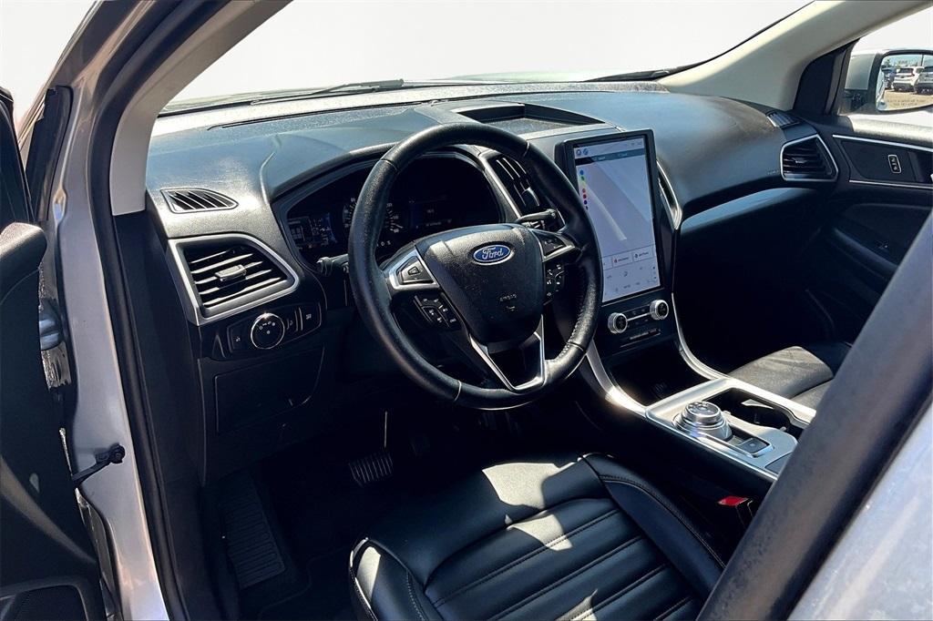 used 2023 Ford Edge car, priced at $23,394