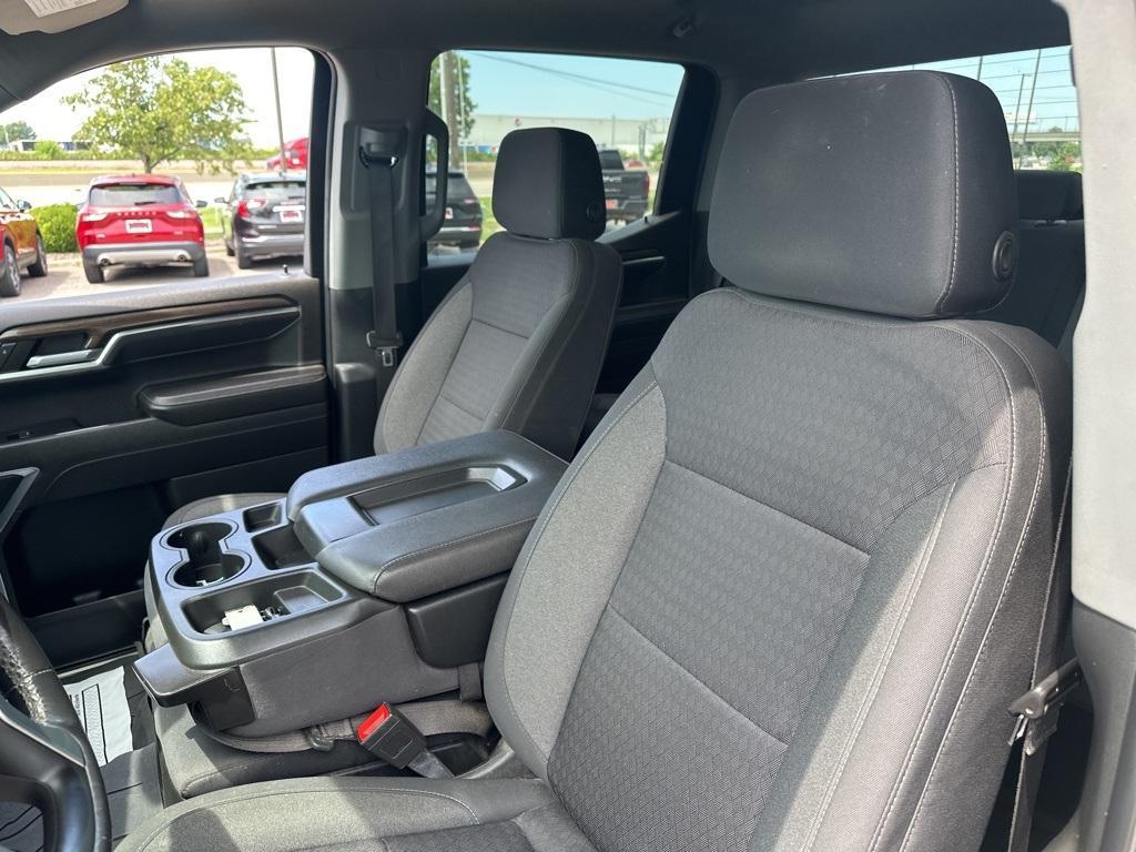 used 2022 Chevrolet Silverado 1500 car, priced at $33,407
