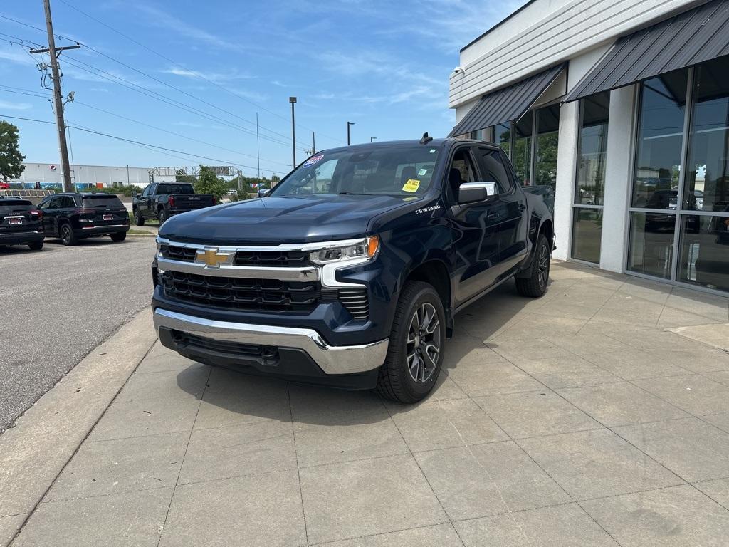 used 2022 Chevrolet Silverado 1500 car, priced at $33,407