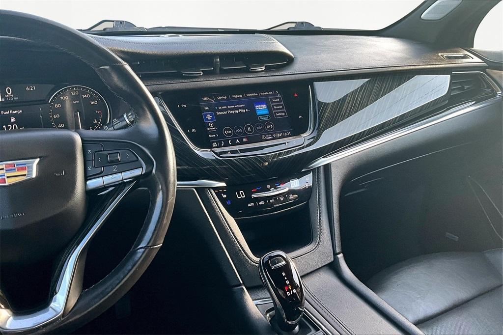 used 2023 Cadillac XT6 car, priced at $32,305