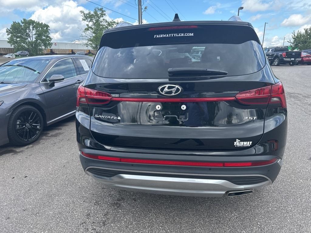 used 2022 Hyundai Santa Fe car, priced at $27,574