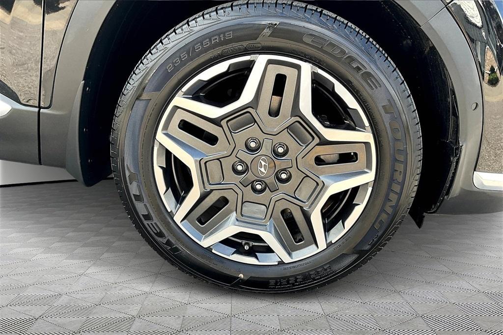 used 2022 Hyundai Santa Fe car, priced at $25,493