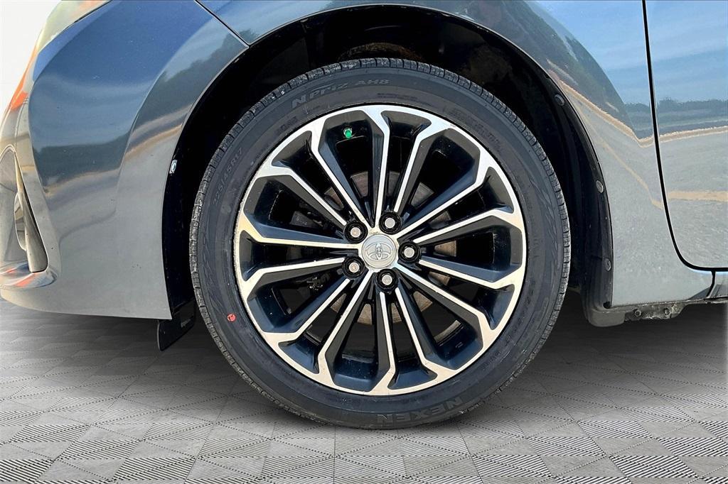 used 2016 Toyota Corolla car