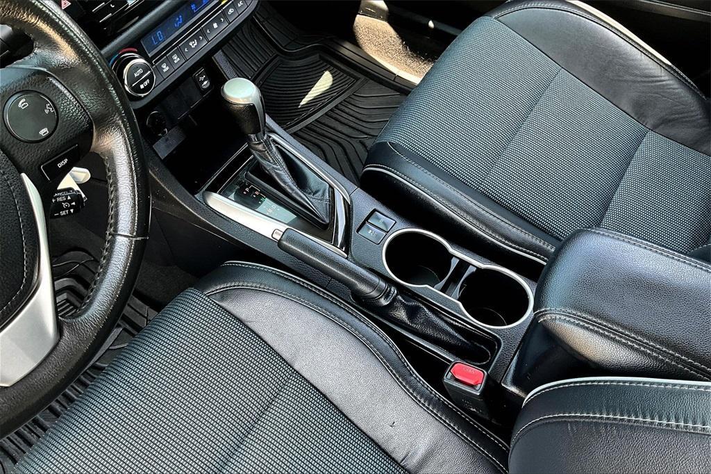 used 2016 Toyota Corolla car