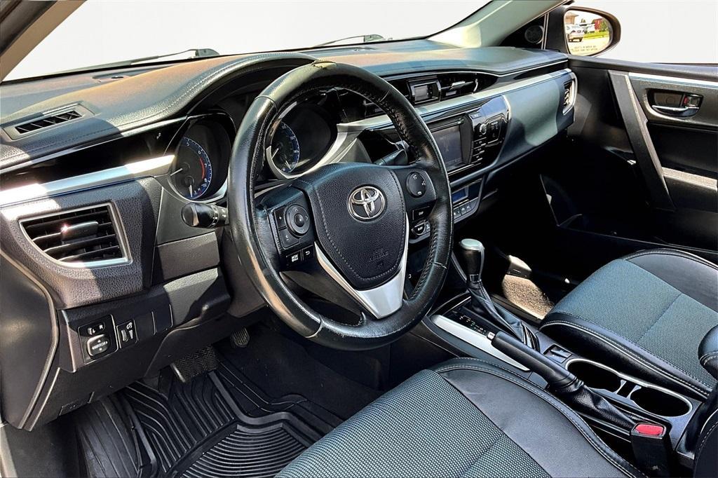 used 2016 Toyota Corolla car