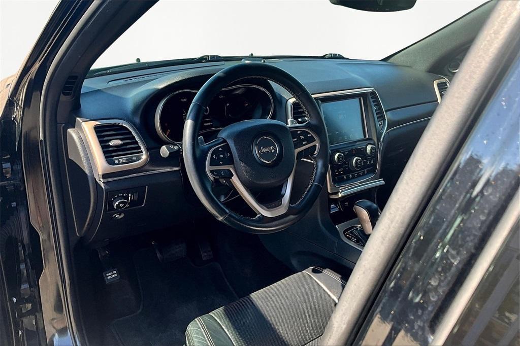 used 2017 Jeep Grand Cherokee car, priced at $16,077