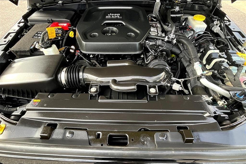 used 2021 Jeep Wrangler Unlimited car, priced at $31,097