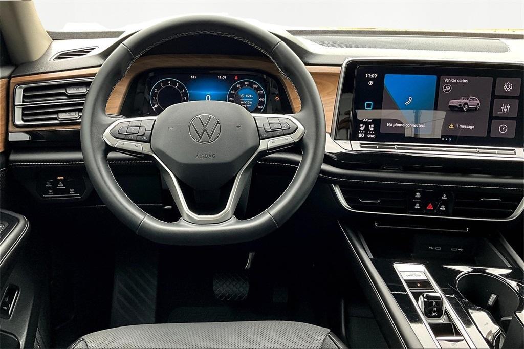 used 2024 Volkswagen Atlas car, priced at $33,587
