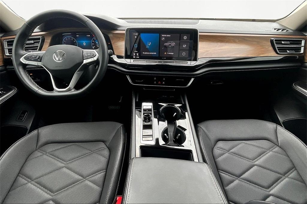 used 2024 Volkswagen Atlas car, priced at $33,587