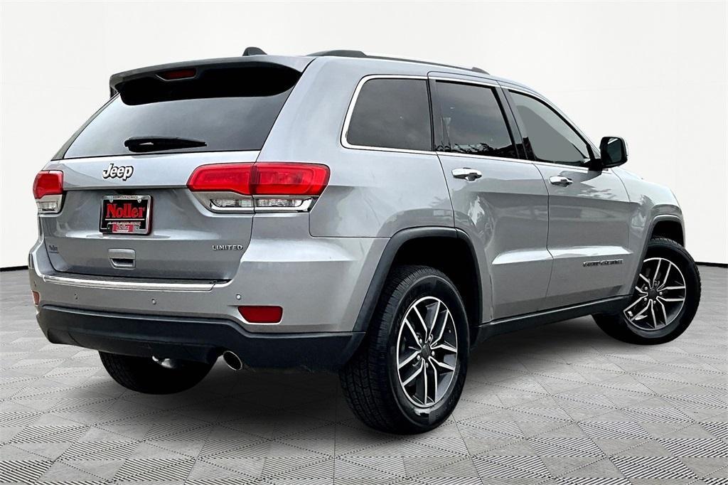 used 2019 Jeep Grand Cherokee car, priced at $16,804