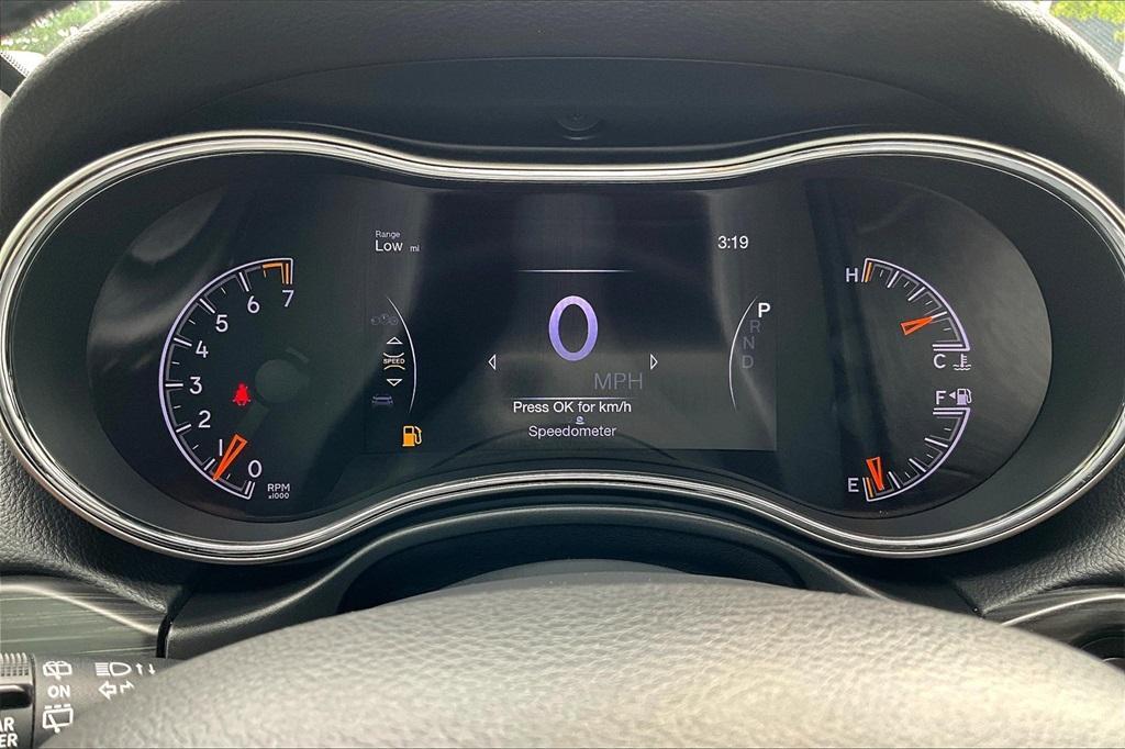 used 2019 Jeep Grand Cherokee car, priced at $16,804