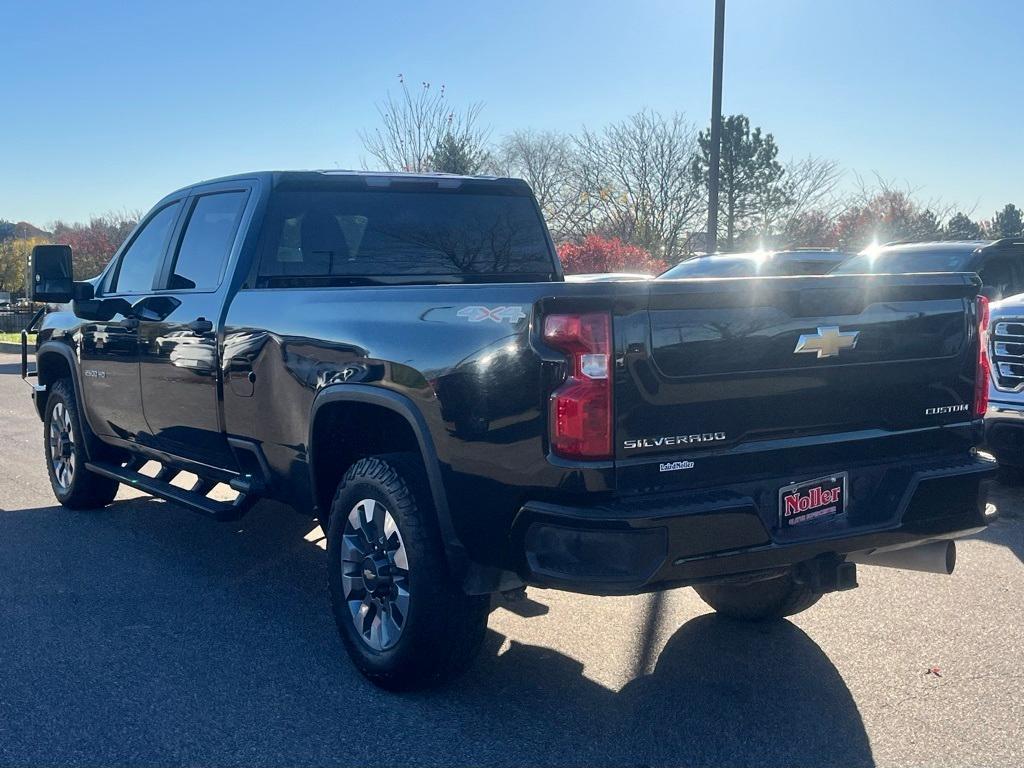 used 2022 Chevrolet Silverado 2500 car, priced at $44,928