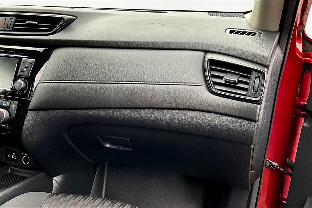 used 2020 Nissan Rogue car, priced at $16,820