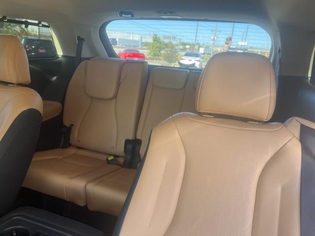 used 2024 Kia Carnival car, priced at $32,883