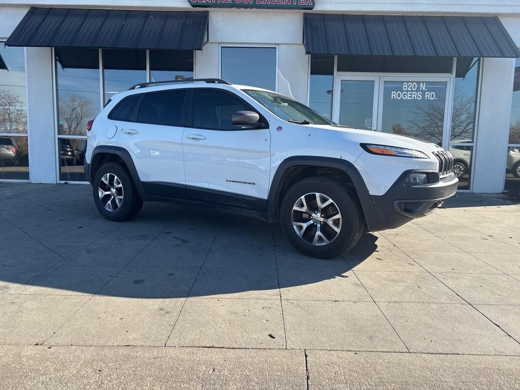 used 2014 Jeep Cherokee car, priced at $13,887