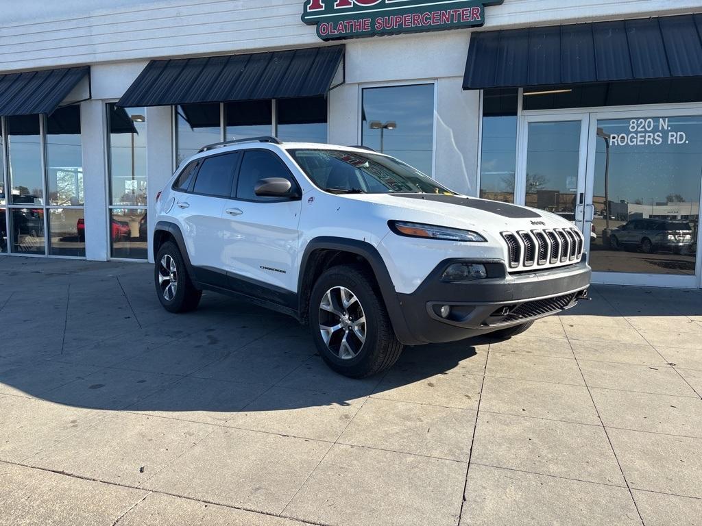 used 2014 Jeep Cherokee car, priced at $13,887