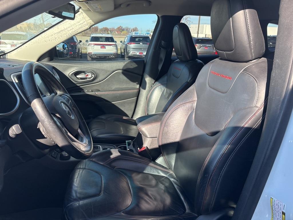 used 2014 Jeep Cherokee car, priced at $13,887