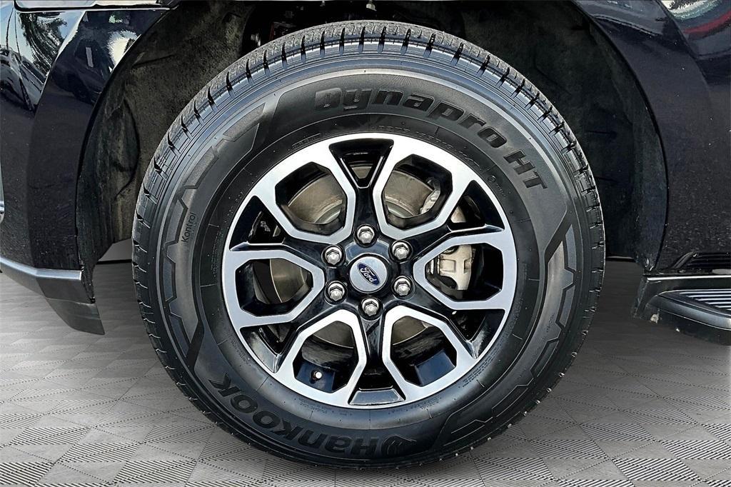 used 2024 Ford Expedition car, priced at $50,565