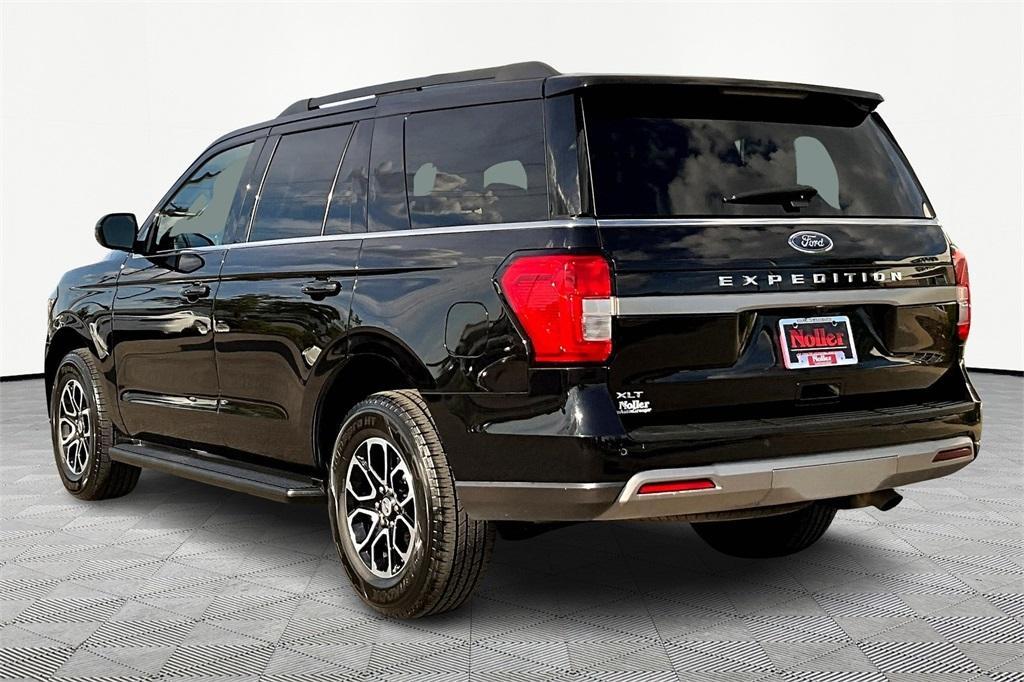 used 2024 Ford Expedition car, priced at $50,565