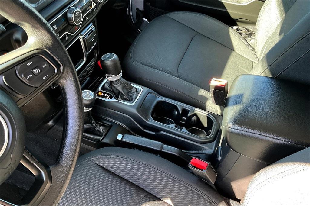 used 2022 Jeep Gladiator car, priced at $30,660