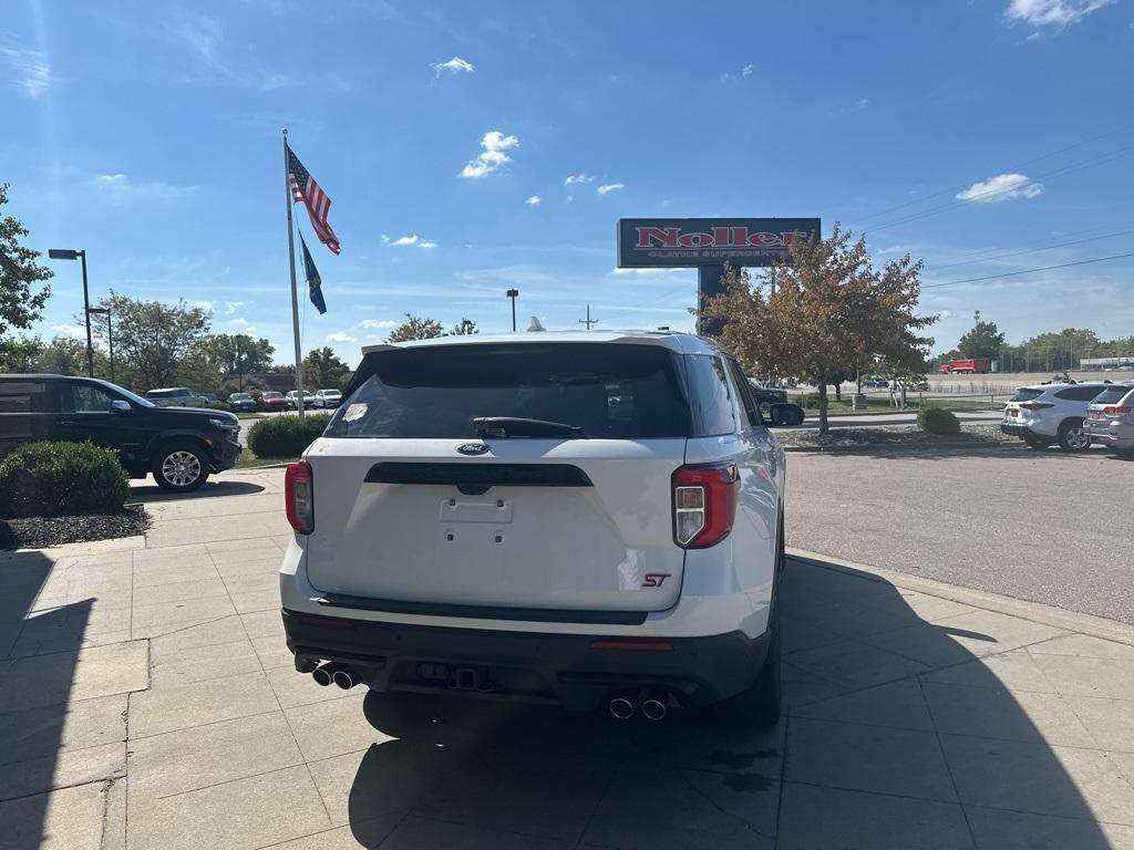 used 2022 Ford Explorer car, priced at $38,043