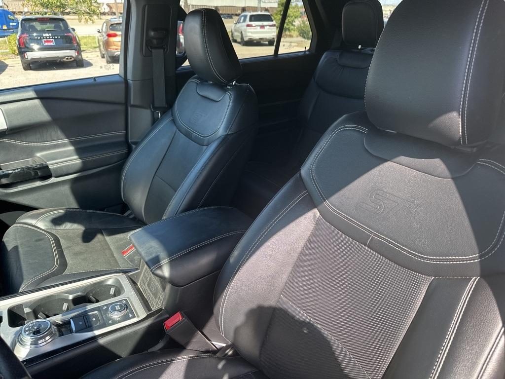 used 2022 Ford Explorer car, priced at $38,043