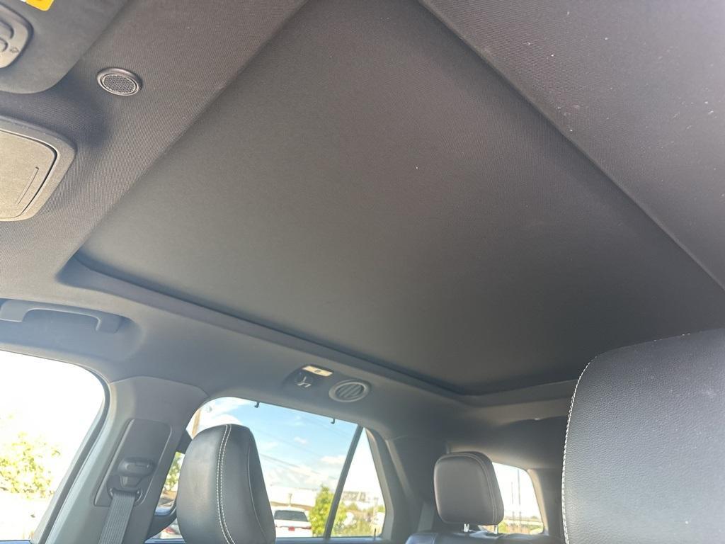 used 2022 Ford Explorer car, priced at $38,043