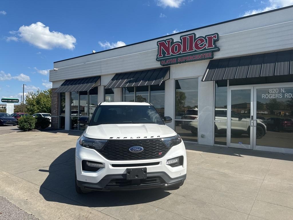 used 2022 Ford Explorer car, priced at $38,043