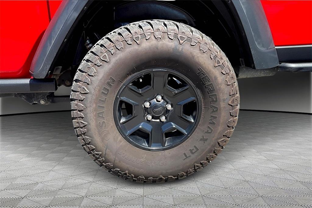 used 2020 Jeep Gladiator car, priced at $30,223
