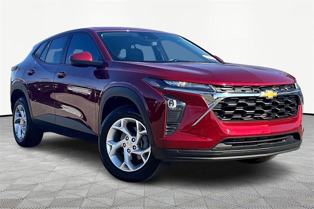 used 2025 Chevrolet Trax car, priced at $21,887