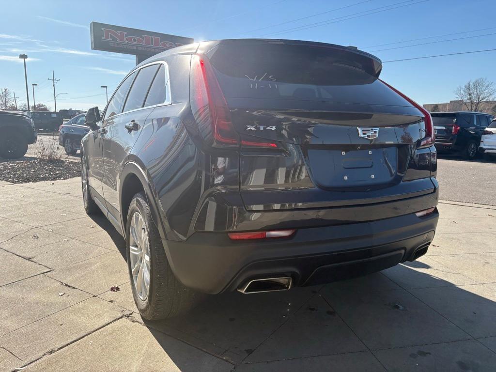 used 2023 Cadillac XT4 car, priced at $25,487