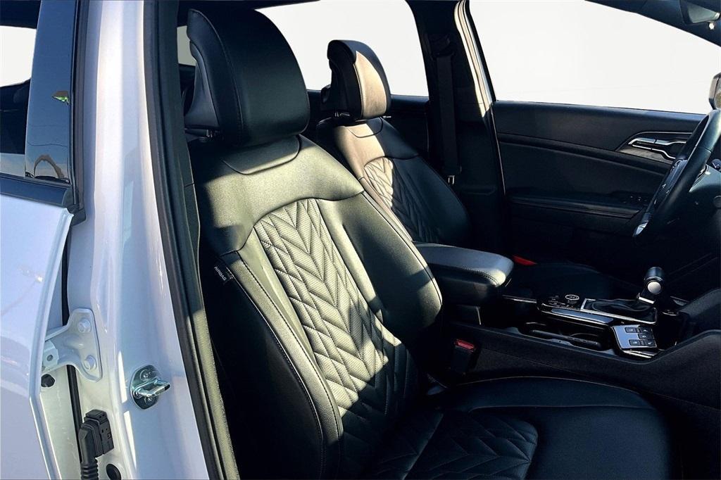 used 2024 Kia Sportage car, priced at $34,887