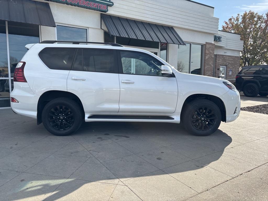 used 2022 Lexus GX 460 car, priced at $48,887