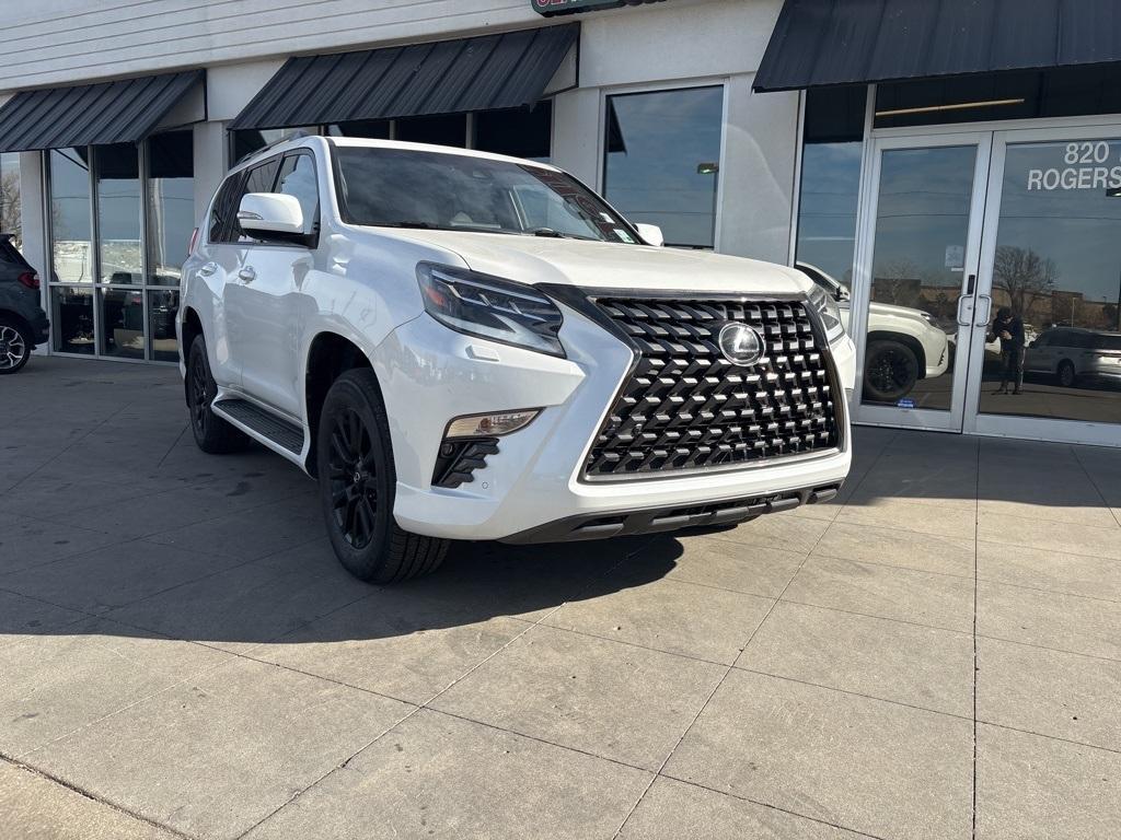 used 2022 Lexus GX 460 car, priced at $48,887