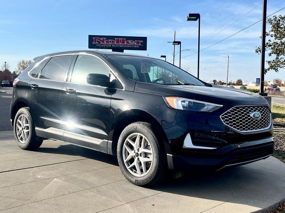 used 2024 Ford Edge car, priced at $30,988