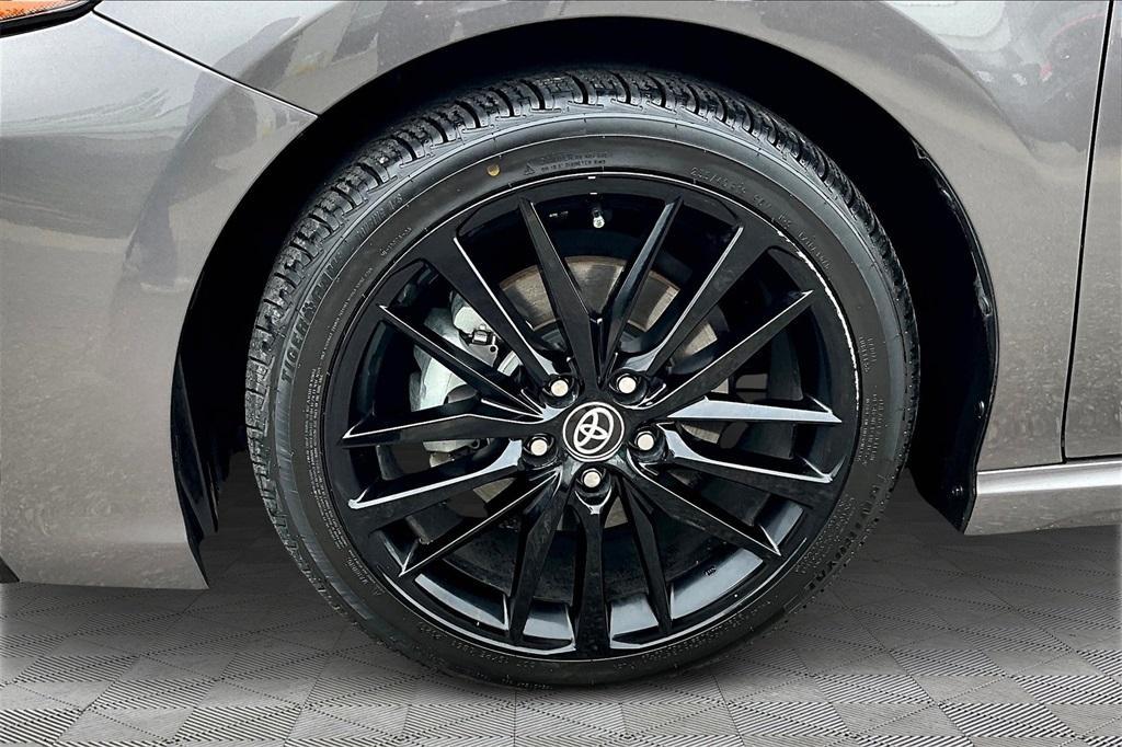 used 2023 Toyota Camry Hybrid car, priced at $29,672