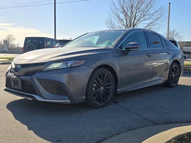 used 2023 Toyota Camry Hybrid car, priced at $30,368
