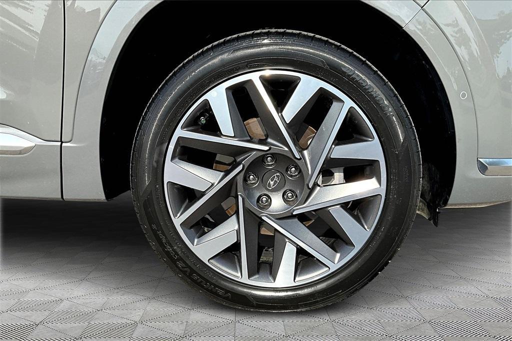 used 2023 Hyundai Santa Fe car, priced at $32,543