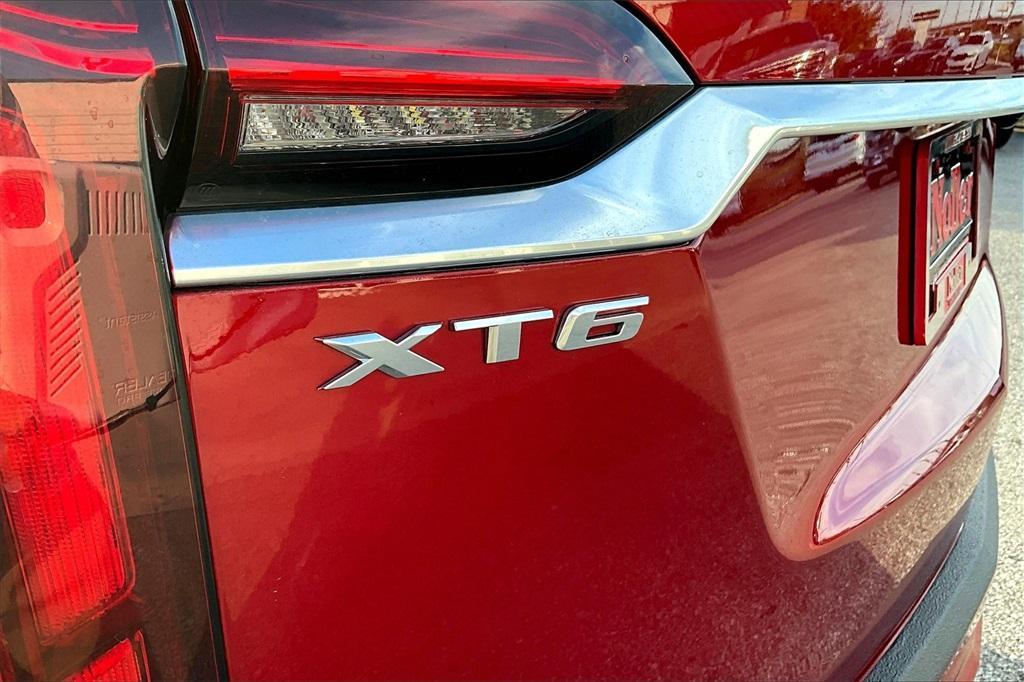 used 2023 Cadillac XT6 car, priced at $37,287