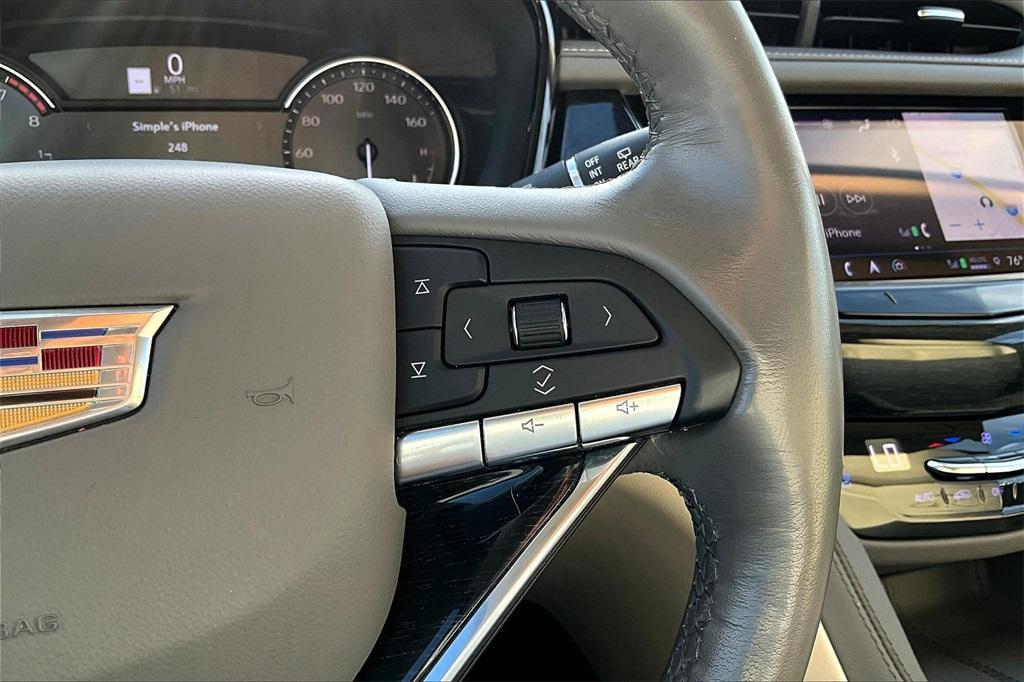 used 2023 Cadillac XT6 car, priced at $37,287