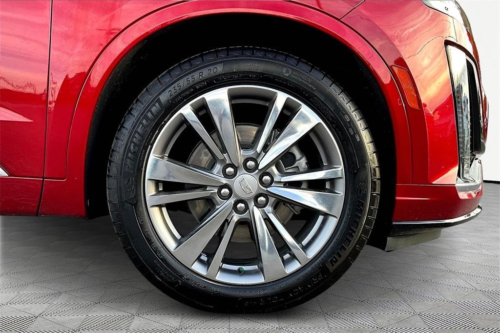 used 2023 Cadillac XT6 car, priced at $37,287