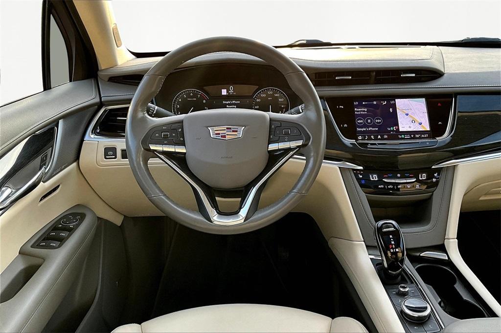 used 2023 Cadillac XT6 car, priced at $37,287