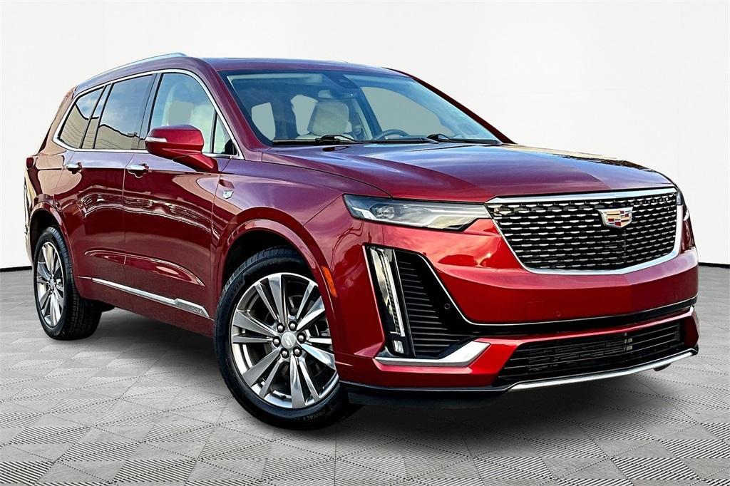 used 2023 Cadillac XT6 car, priced at $37,287