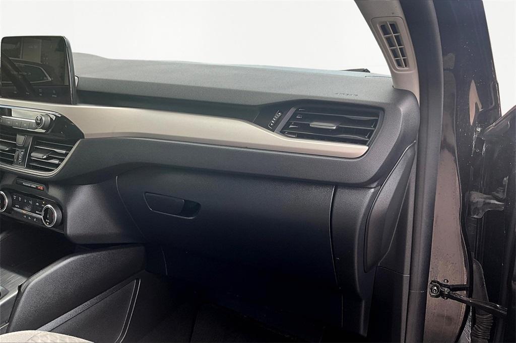 used 2022 Ford Escape car, priced at $18,789