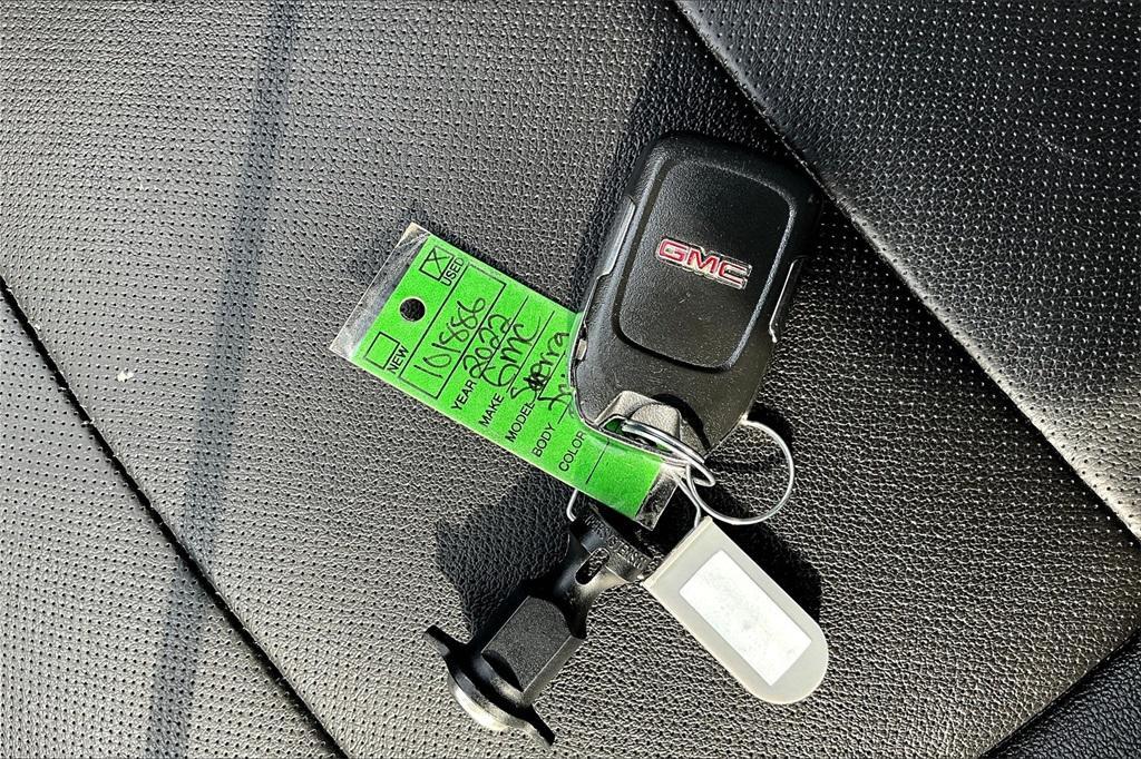 used 2022 GMC Sierra 1500 Limited car, priced at $34,887