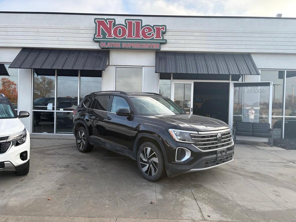 used 2025 Volkswagen Atlas car, priced at $34,487