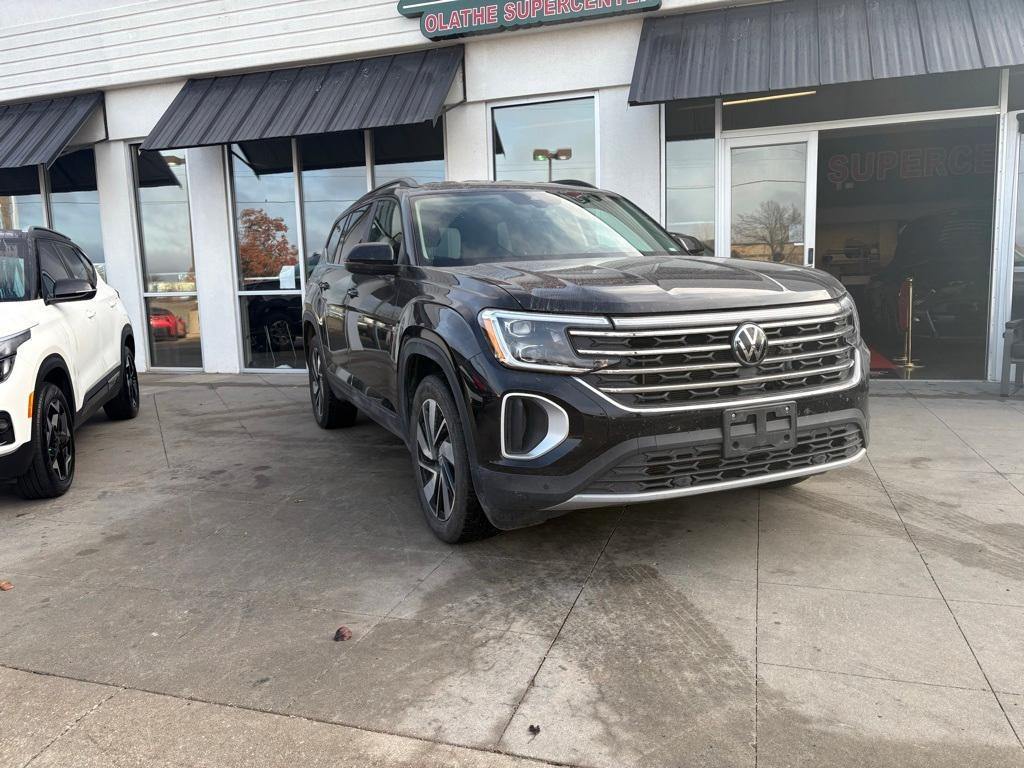 used 2025 Volkswagen Atlas car, priced at $34,487