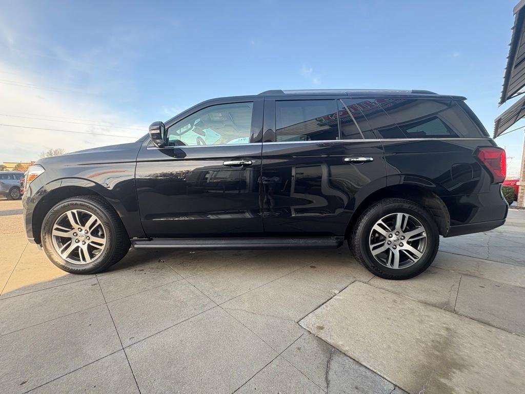 used 2024 Ford Expedition car, priced at $63,887