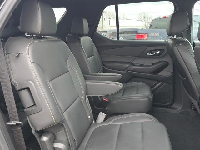 used 2023 Chevrolet Traverse car, priced at $32,014