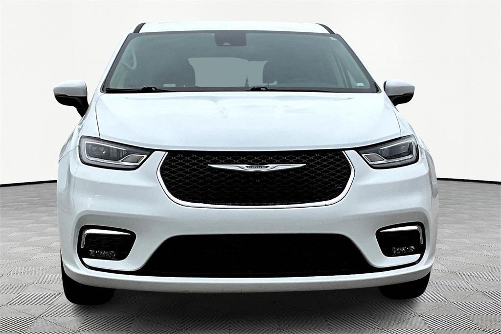 used 2023 Chrysler Pacifica car, priced at $22,925